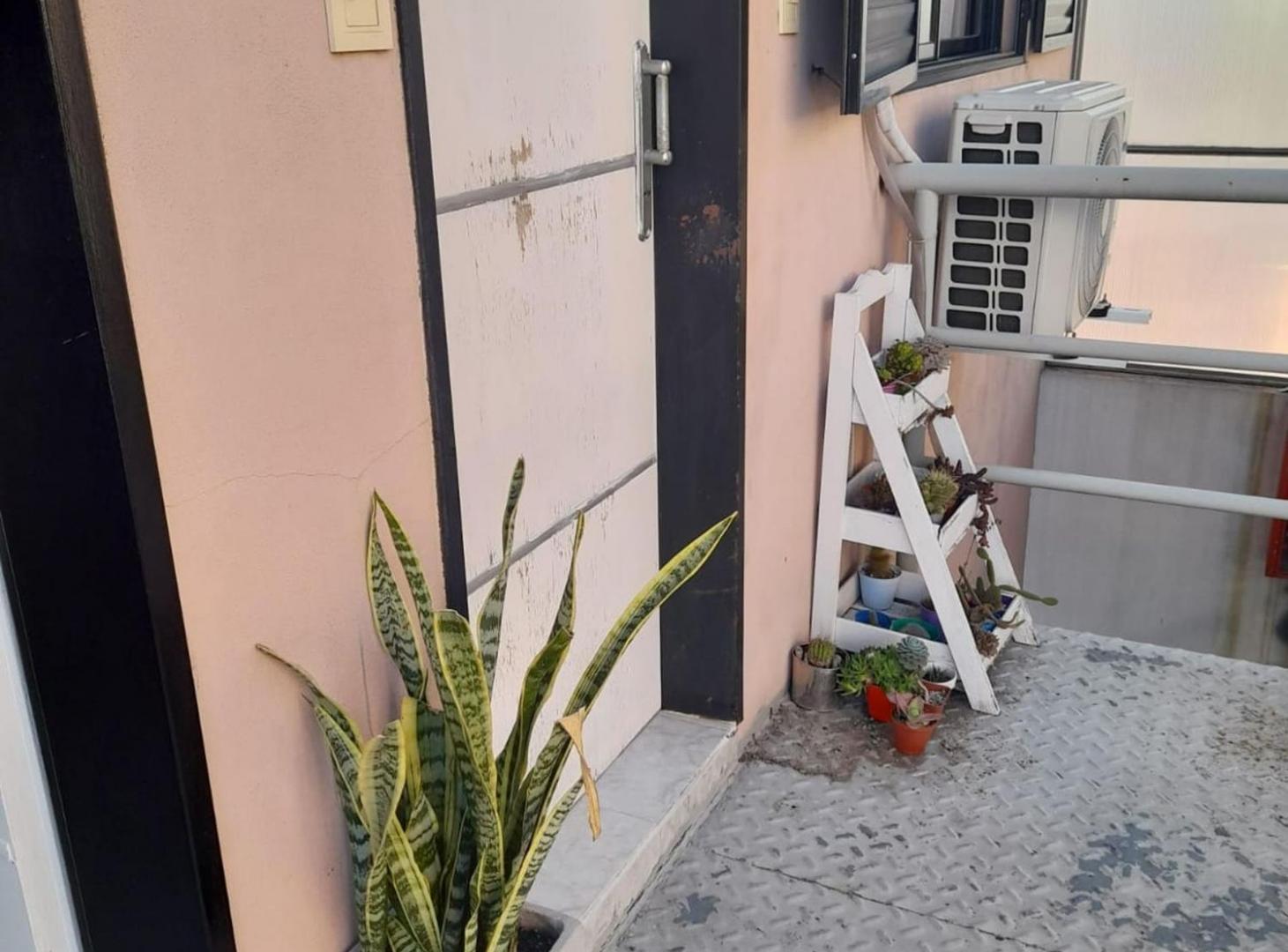 Foto de DEPARTAMENTO 2 AMBIENTES EN ALQUILER, imagen 2