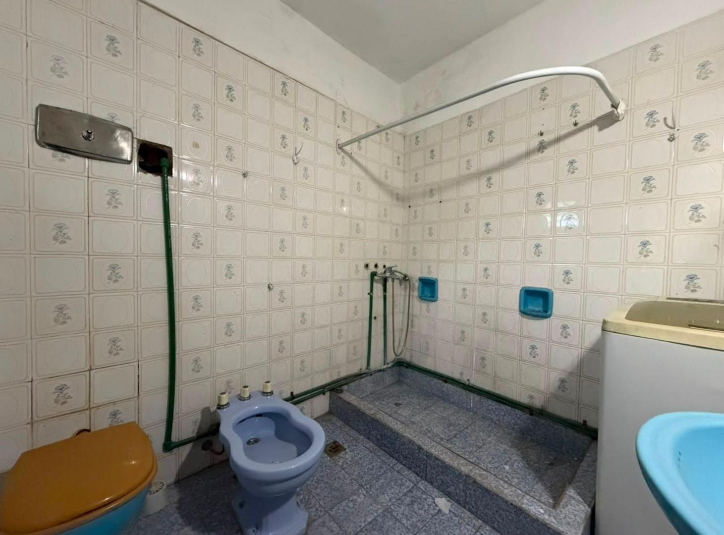 Foto de CASA EN VENTA A REFACCIONAR- PERMUTA, imagen 2