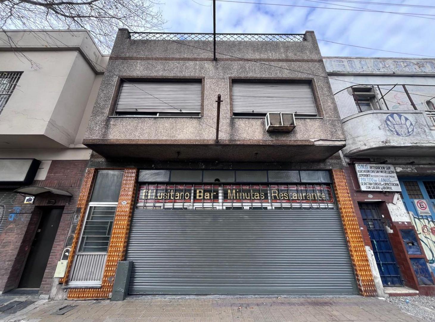 Foto de LOCAL CON VIVIENDA EN VENTA EN LANUS OESTE, imagen 1