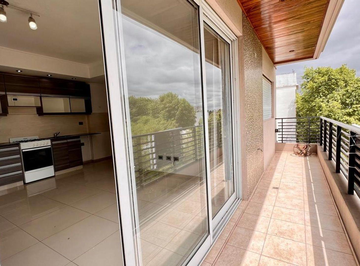 Foto de DEPTO. DE 2 AMBIENTES EN VENTA - VILLA SANTA RITA, imagen 2