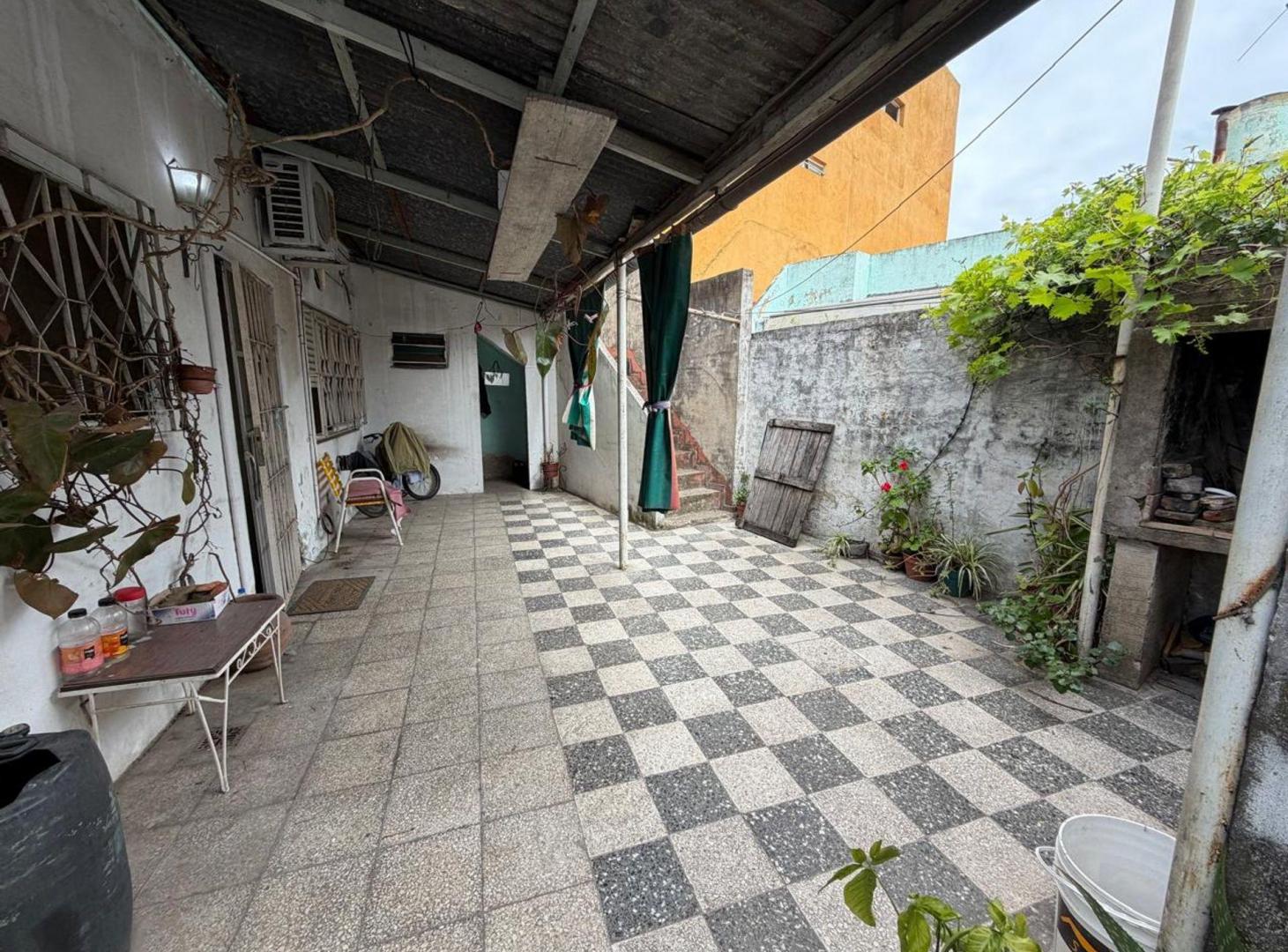 Foto de VENTA CASA 3 AMBIENTES CON PATIO – LANÚS OESTE, imagen 4