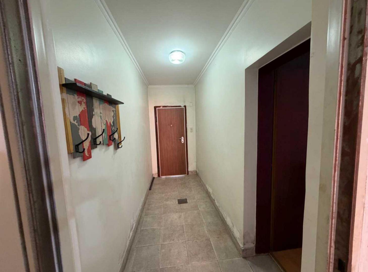 Foto de CASA 6 AMB CON COCHERA, PATIO Y TERRAZA - V.ALSINA, imagen 1