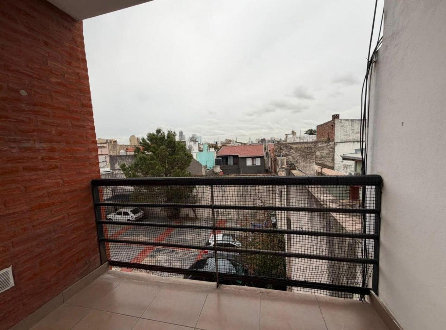 Foto de Dpto. 2 amb. c/ cochera APTO CREDITO en Avellaneda, imagen 5