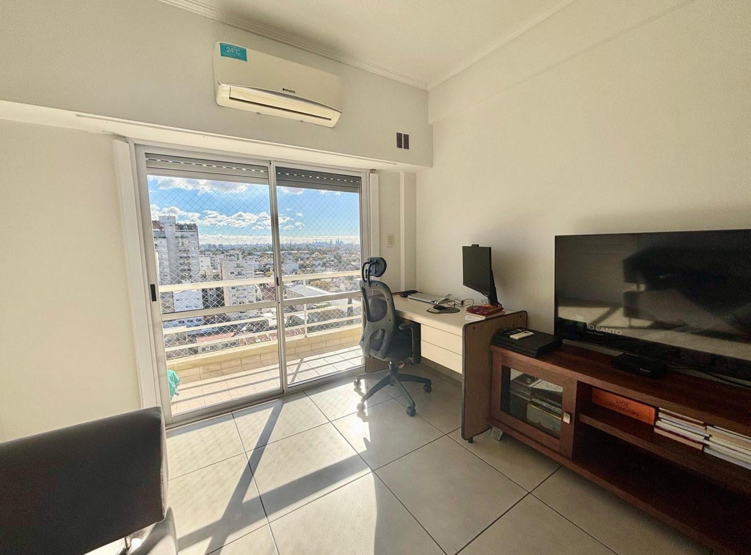 Foto de ¡Acepta Permuta! 3 Amb Piso Alto c/Balcón – WILDE, imagen 1