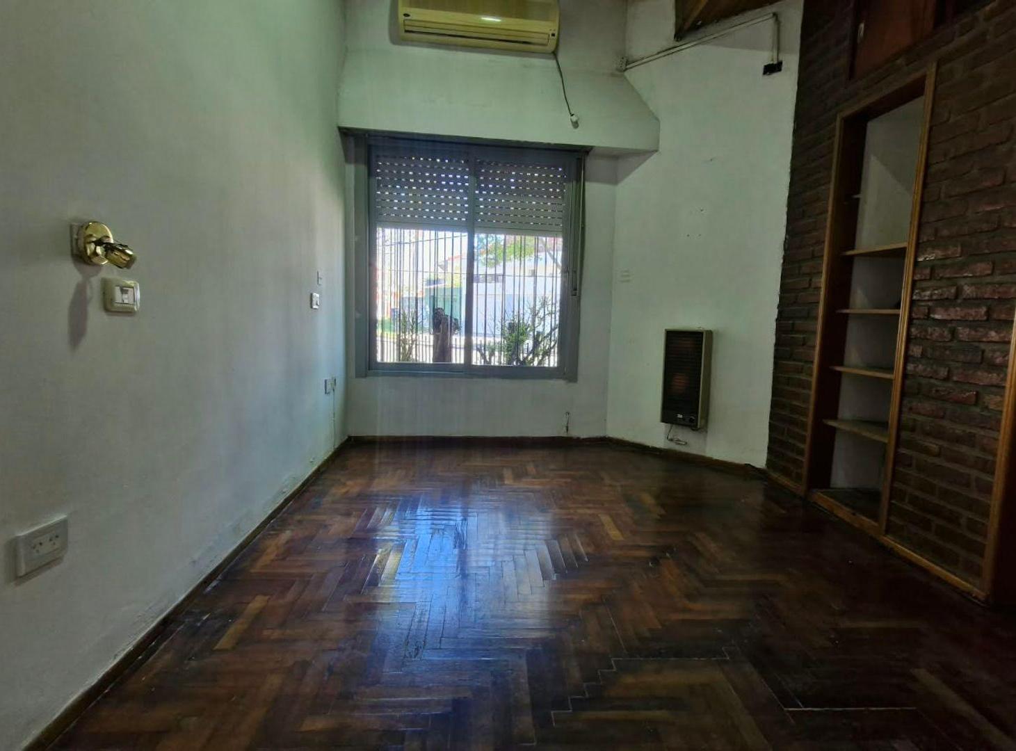 Foto de Casa en Venta Lanus Oeste, 3 ambientes., imagen 1