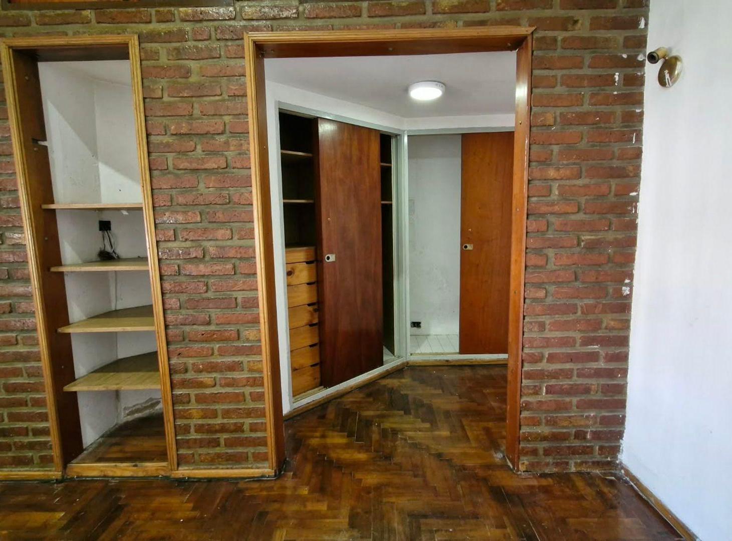Foto de Casa en Venta Lanus Oeste, 3 ambientes., imagen 2