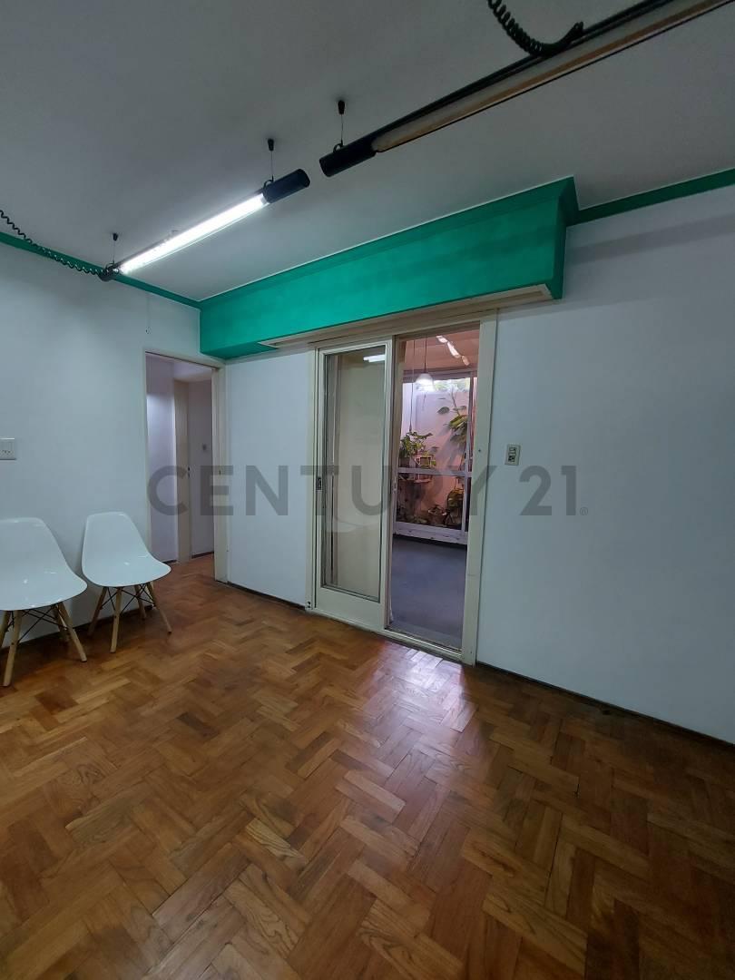 Foto de VENTA Departamento PH - 2 dormitorios - Barrio Centro Sur Santa Fe, imagen 4