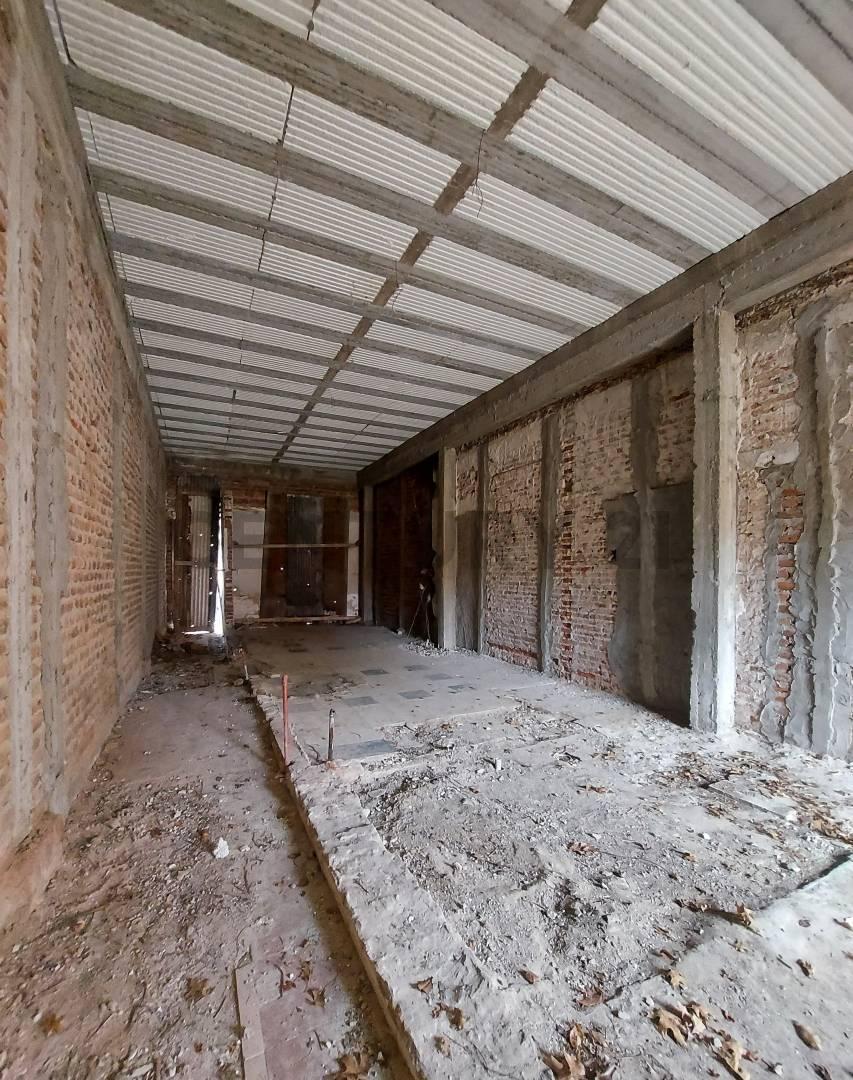 Foto de VENTA Lote con construcción y local comercial - Barrio Sargento Cabral, imagen 5