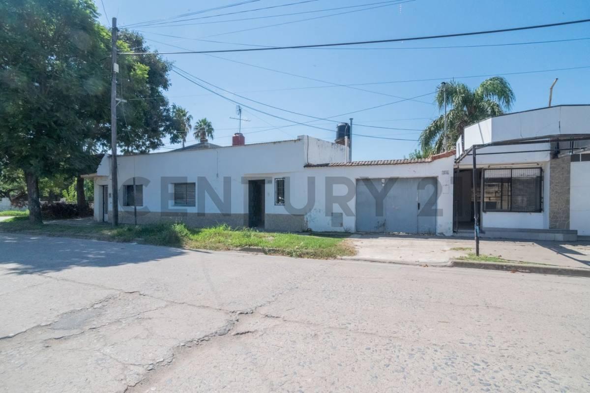 Foto de Venta Casa y locales - Santo Tomé, imagen 1