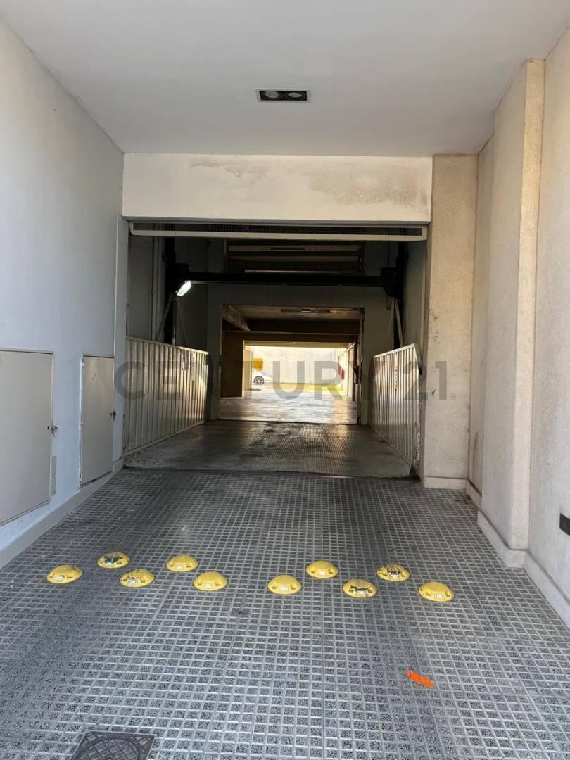 Foto de VENTA de COCHERA - Macrocentro Santa Fe, imagen 1
