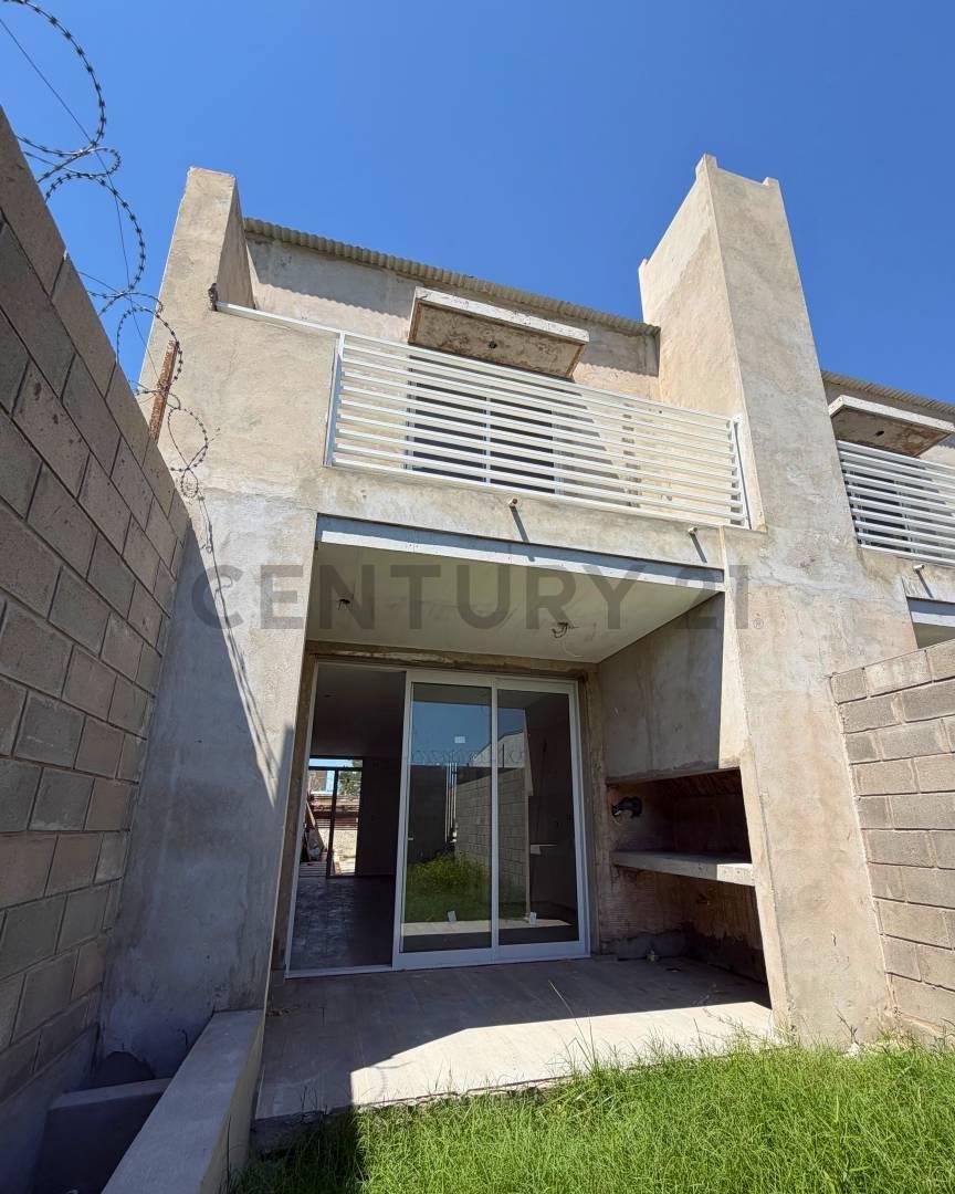 Foto de Venta de Duplex en Barrio Esmeralda, Santa Fe., imagen 1
