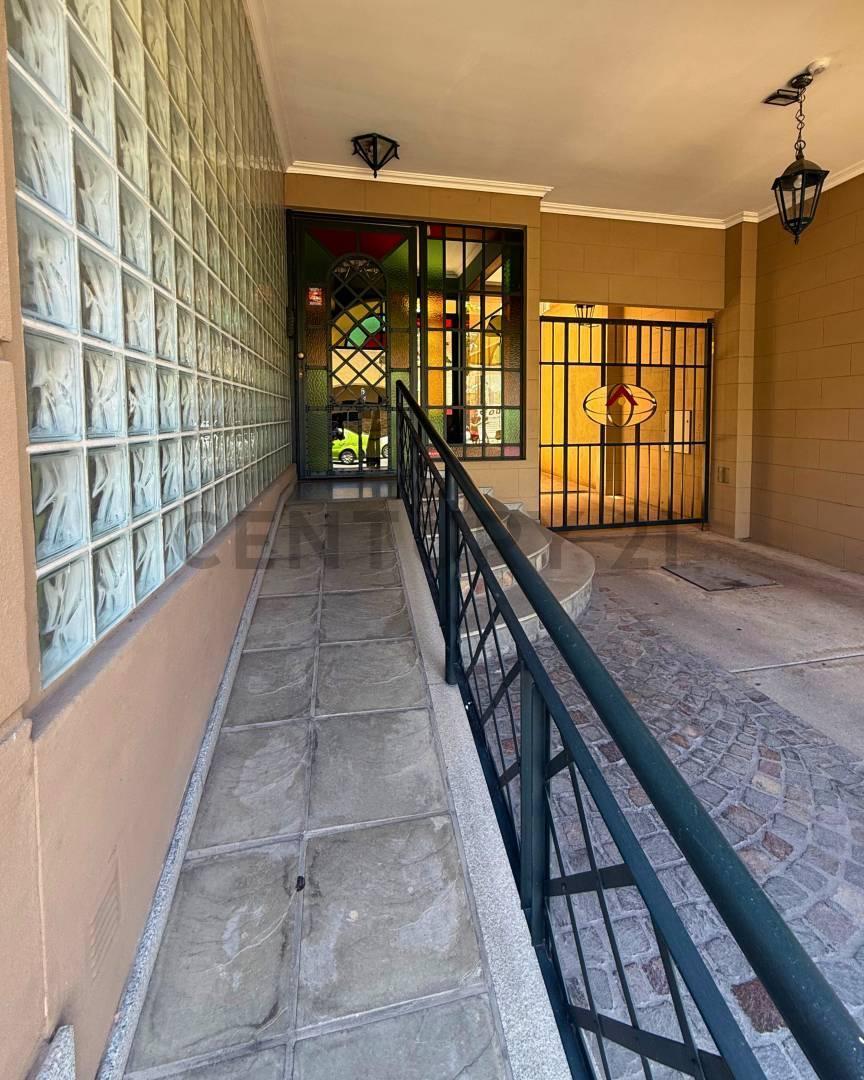 Foto de VENTA Depto duplex 2 dormitorios - Barrio Constituyentes, Santa Fe., imagen 4