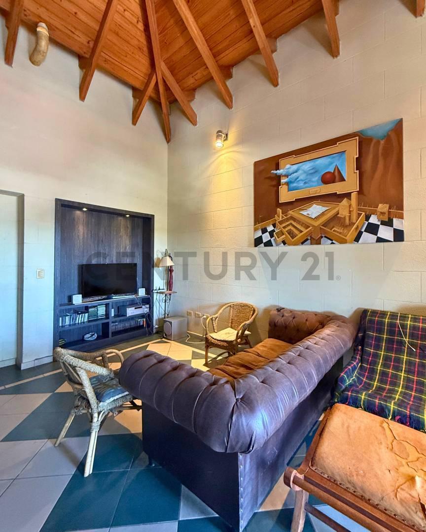 Foto de VENTA Depto duplex 2 dormitorios - Barrio Constituyentes, Santa Fe., imagen 2