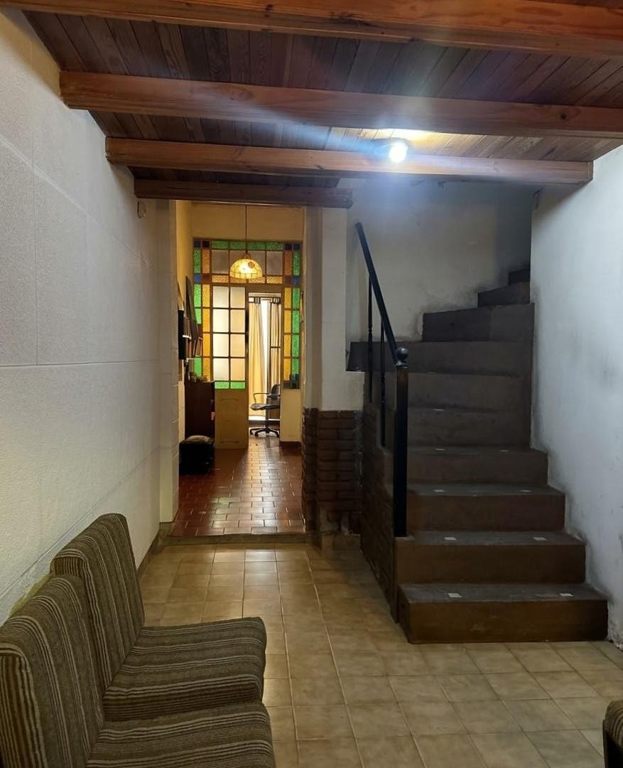 Foto de Venta Casa a refaccionar 2 dormitorios - Barrio Candioti Sur, Santa Fe, imagen 2