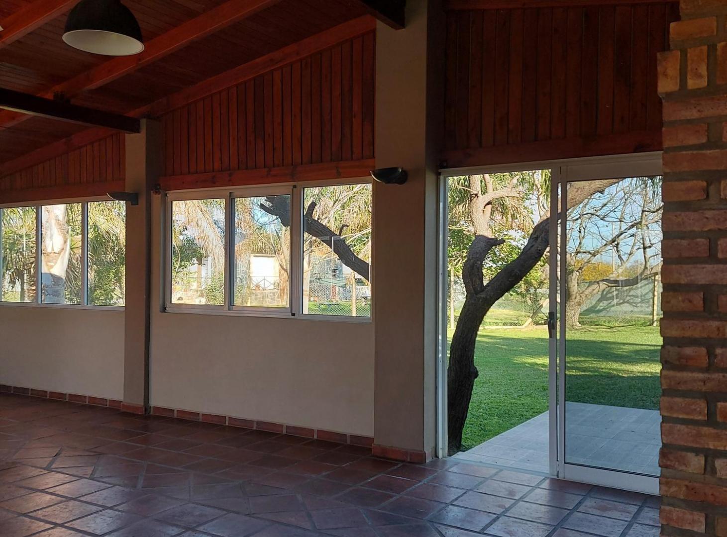 Foto de Venta Casa Quinta 2 dormitorios - Villa California, San José del Rincón, imagen 2