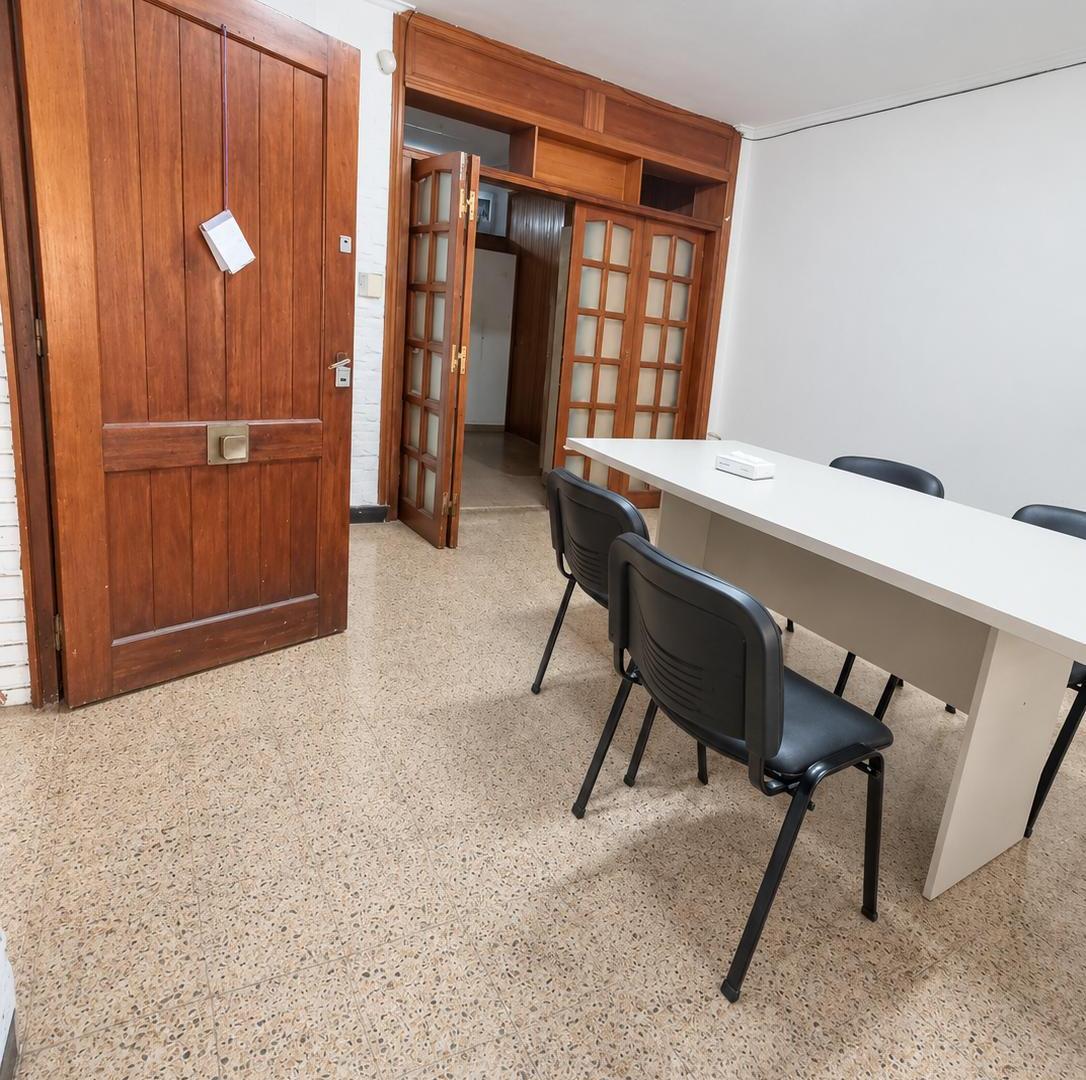 Foto de Venta Casa 2 dormitorios - A una cuadra de Boulevard, Santa Fe, imagen 3