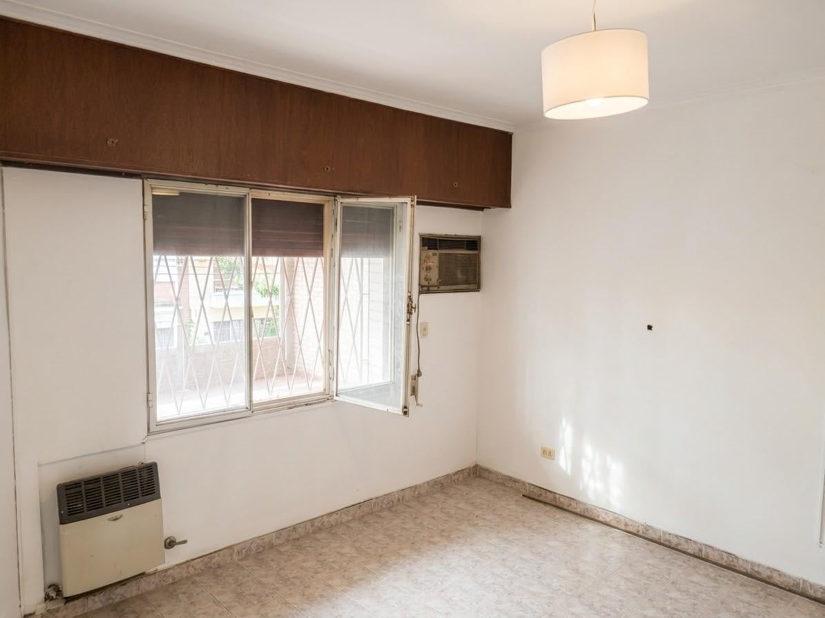 Foto de Venta Casa 2 dormitorios - A una cuadra de Boulevard, Santa Fe, imagen 5