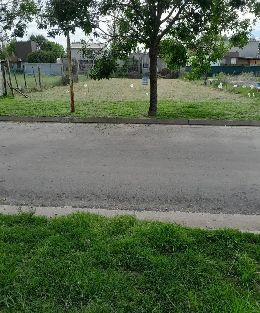 Terreno en Roldán 2