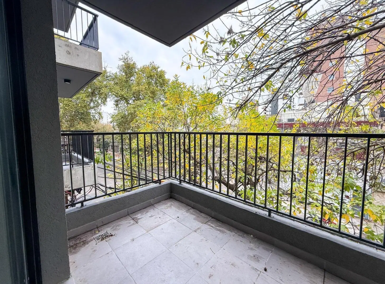 Departamento en Luis Agote 2