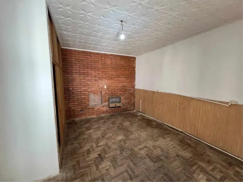 Venta - Casa de pasillo - Nuestra Señora de Lourdes 1