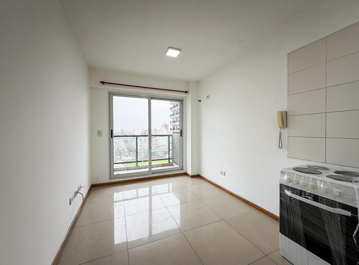 Foto de Departamento en venta sobre Av. Francia, imagen 5