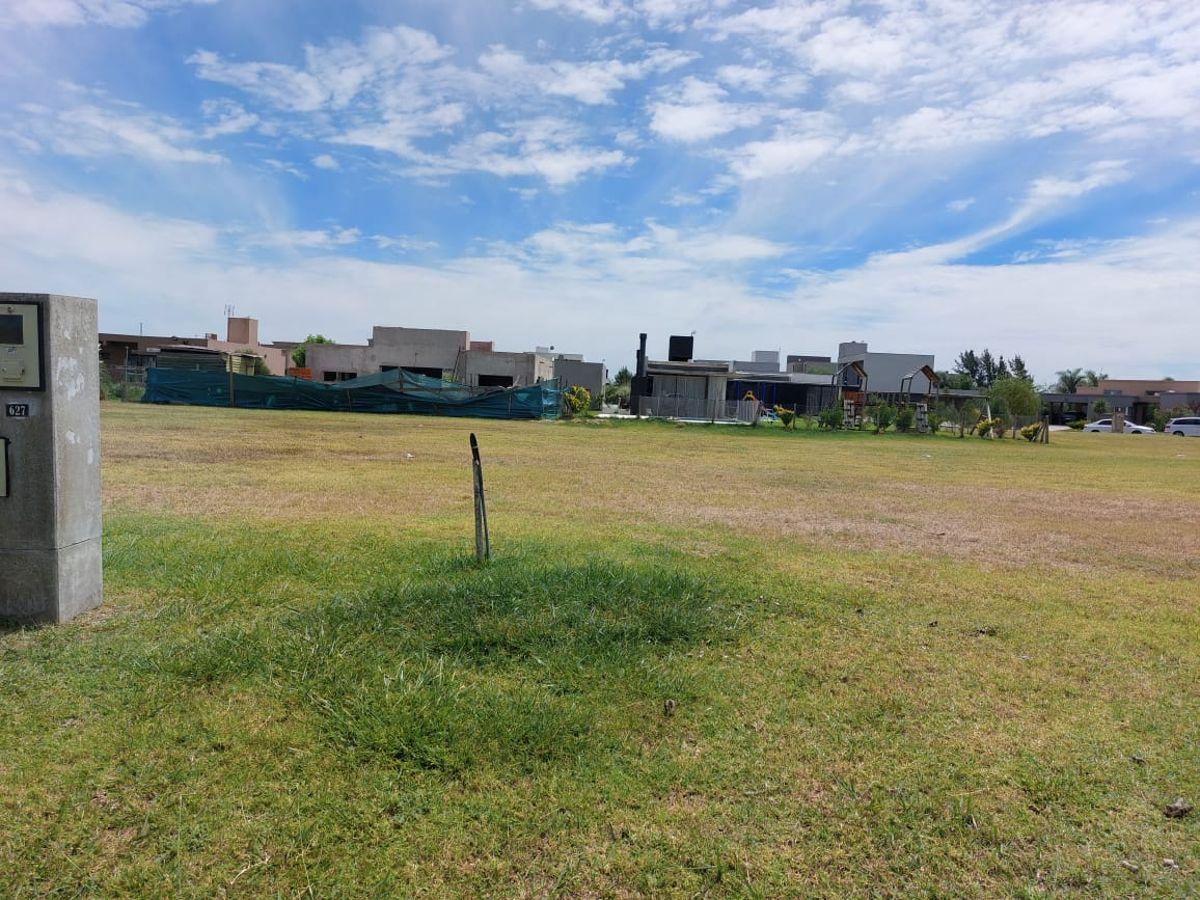 Lote interno de 650m2