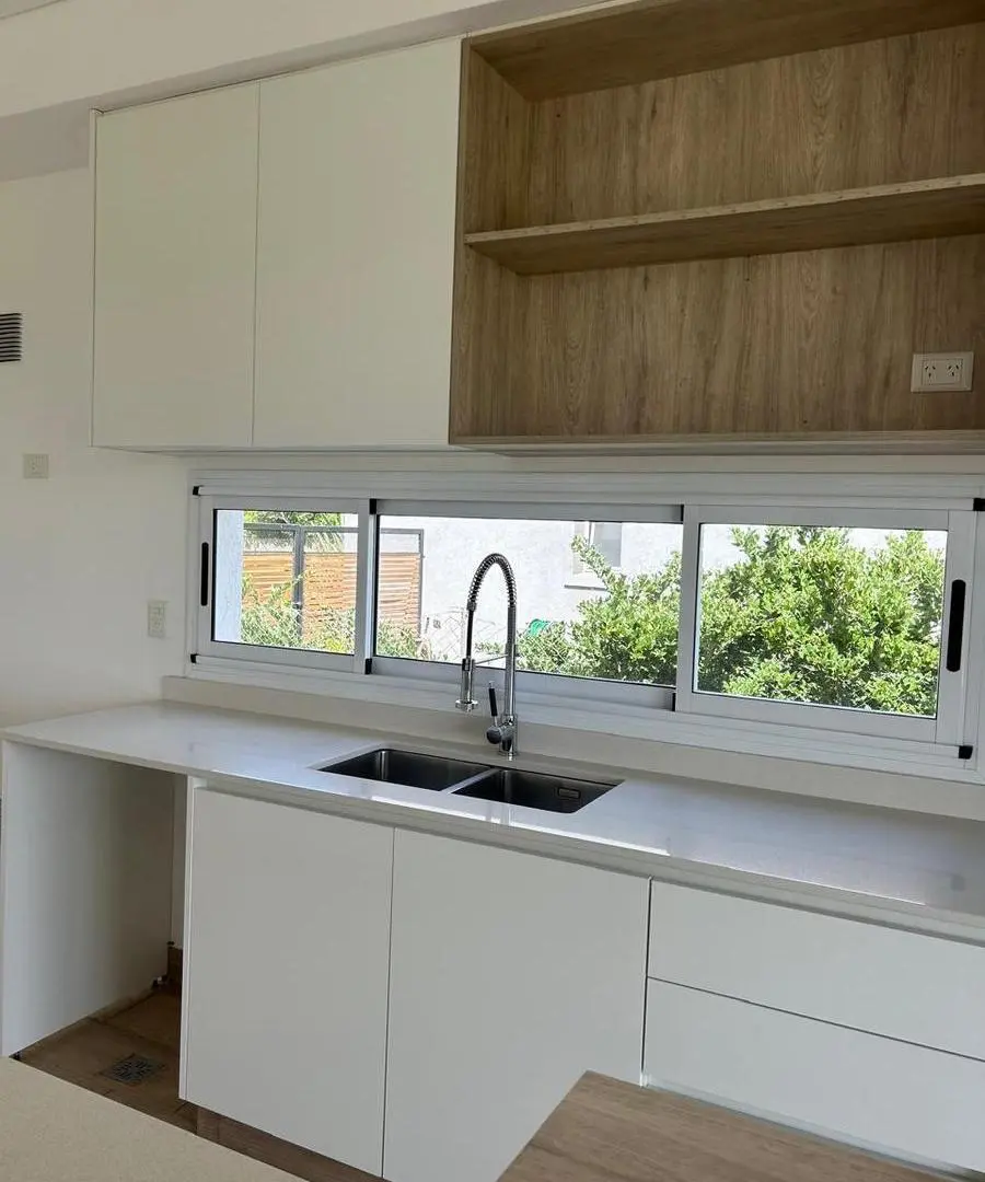 Espectacular casa a estrenar en el Barrio Santa Lucia, Pilar del Estea 5