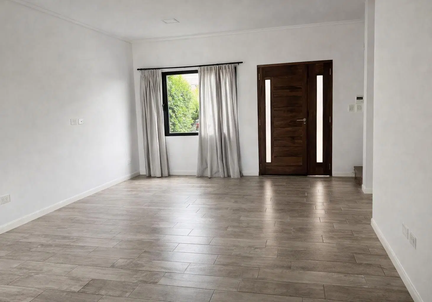 Excelente duplex en venta en La Cañada Village Pilar 3 dormit 2 baños galería y buen jardín 2