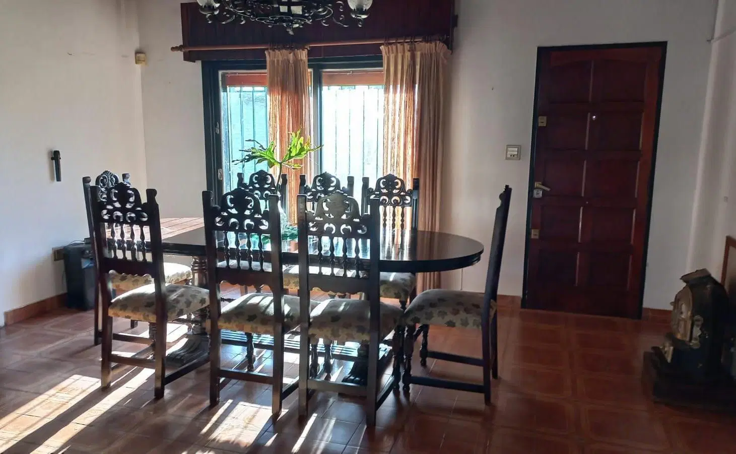 Casa en venta en Escobar - 7 ambientes 3