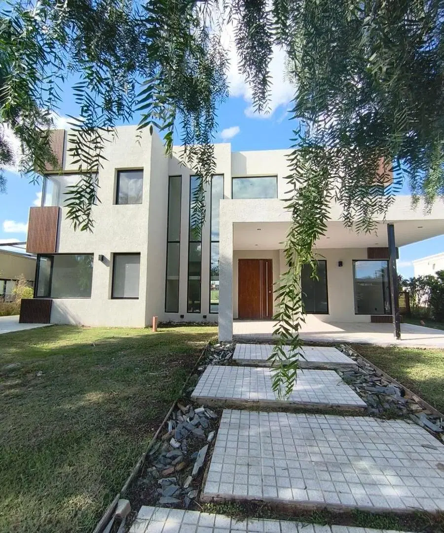 Casa en San Sebastián, Área 2, parque al pulmón verde 1