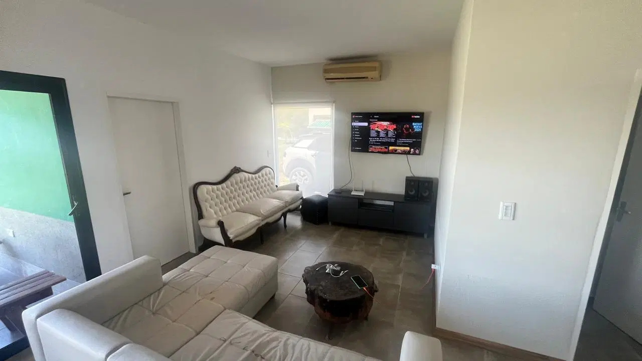 Casa en venta en Barrio San Sebastián Area 8 (120.000 y cuotas) 8