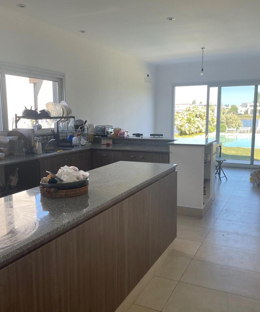 Foto de Excelente casa en alquiler en barrio San Francisco Villanueva con, imagen 4