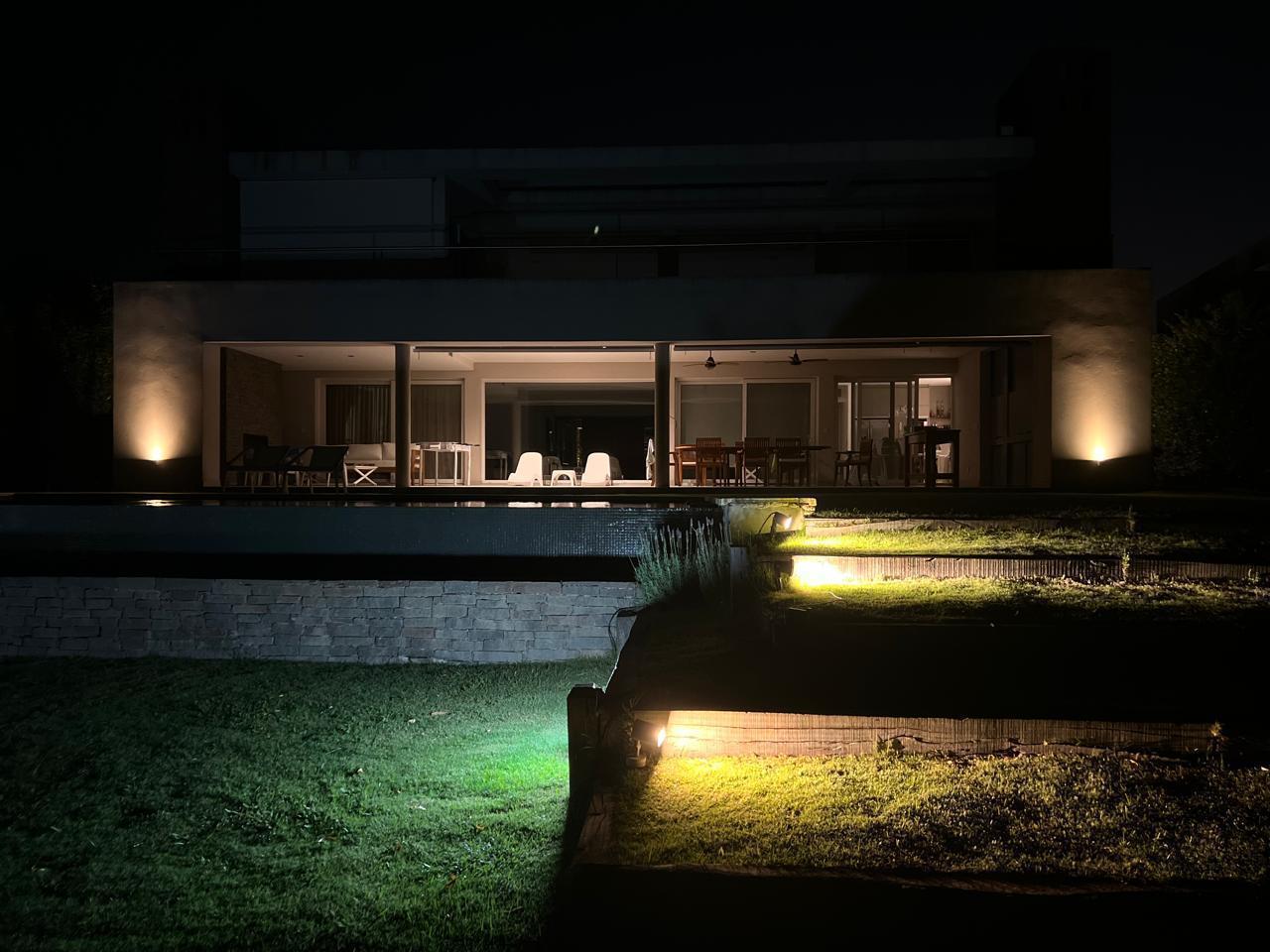 Foto de Exclusiva Residencia en el Barrio El GOLF NORDELTA, imagen 3