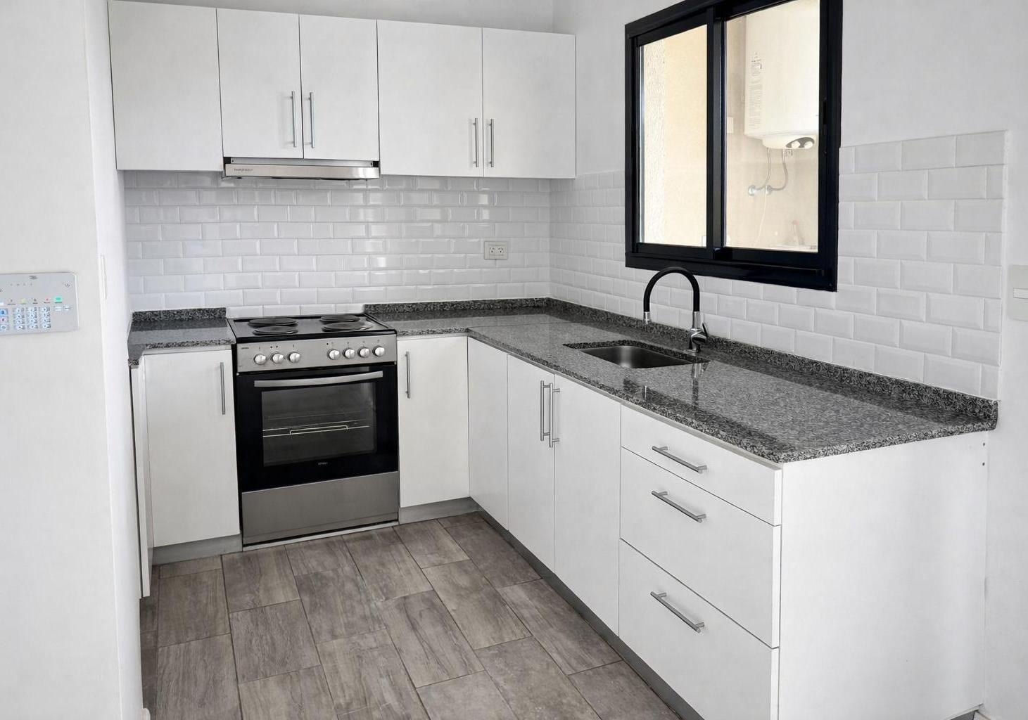 Foto de Excelente duplex en venta en La Cañada Village Pilar 3 dormit 2 baños, imagen 2