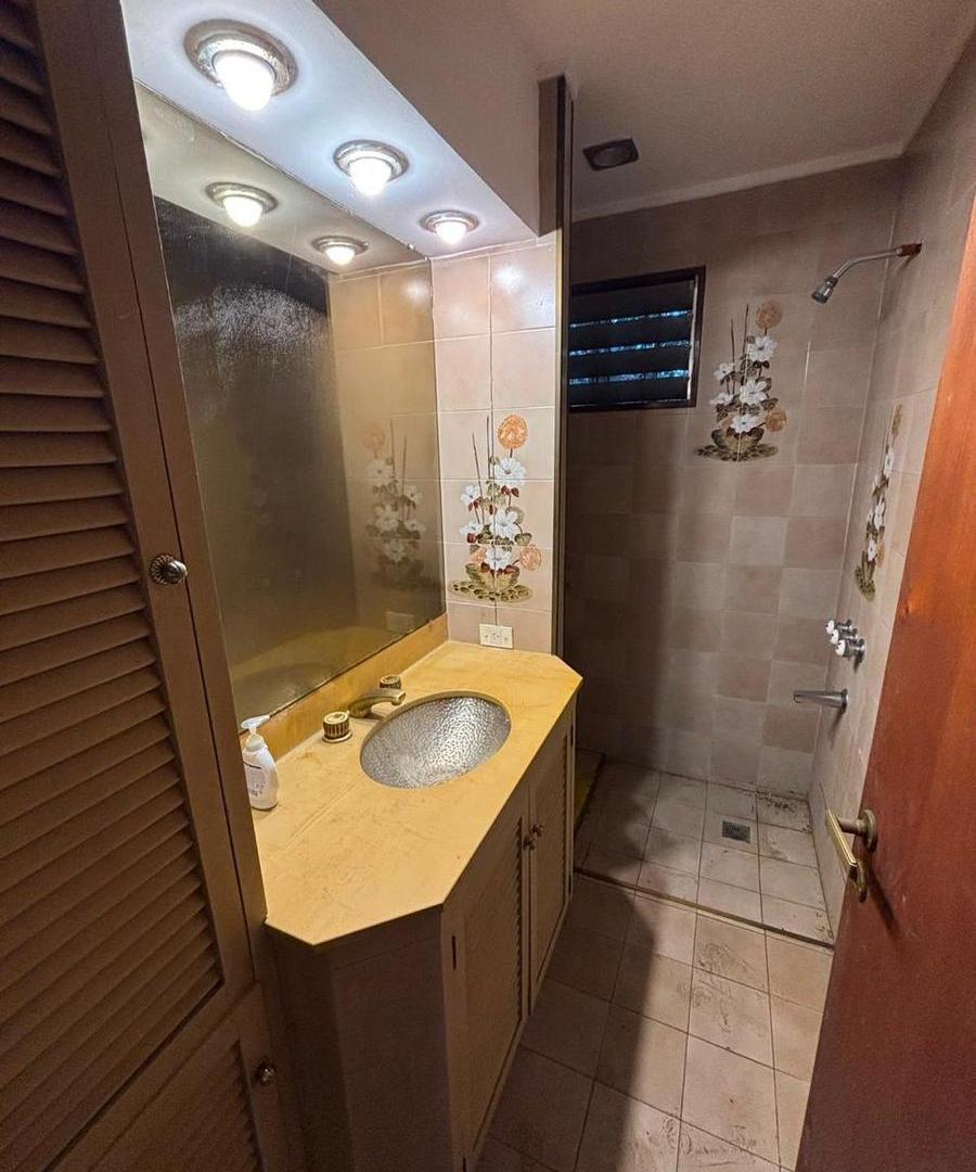 Foto de la propiedad en Casa en Venta en Matheu Barrio Semi Cerrado-apto