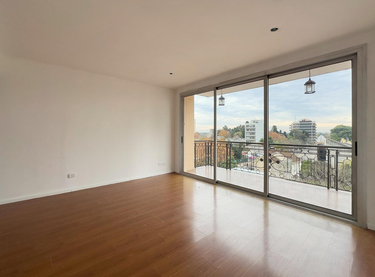 Venta departamento 3 ambientes en San Miguel
