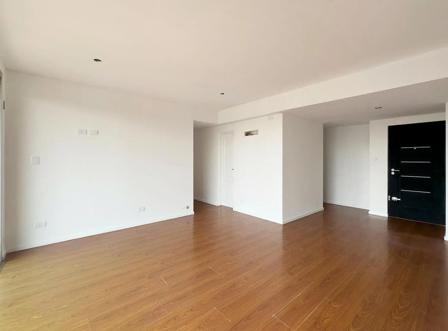 Venta departamento 3 ambientes en San Miguel 5