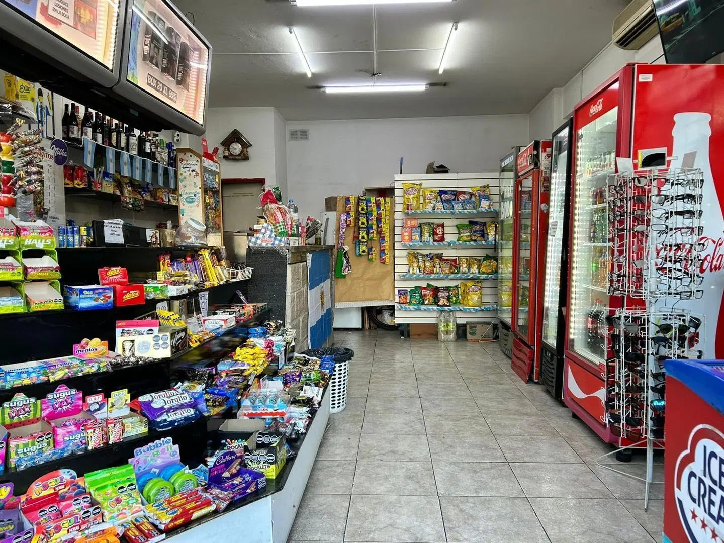 LOCAL COMERCIAL EN VENTA - A MTS DE PLAZA IRLANDA 3