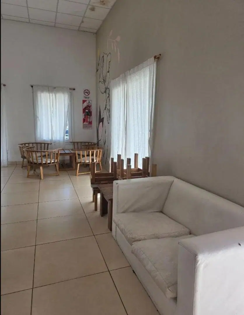 Salón de Eventos con Piscina, Parque y Vivienda en Gardey. 5