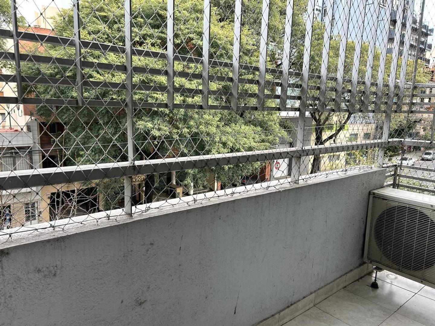 Foto de MONOAMBIENTE EN ALQUILER CON GRAN BALCÓN – DIRECTORIO Y HORT, imagen 2