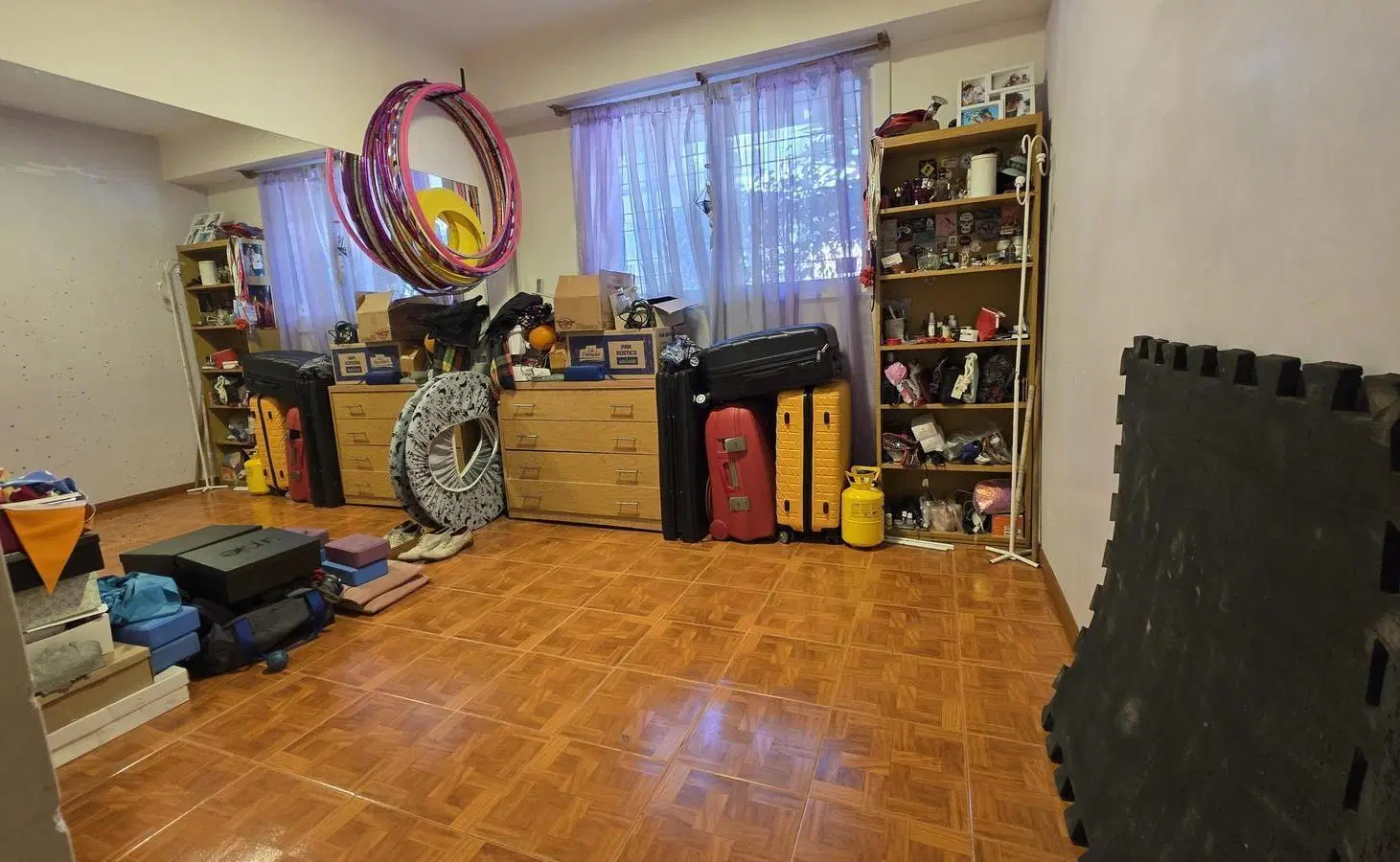 VENTA DEPARTAMENTO  EN PALERMO.  TRES AMBIENTES .LISTO PARA VIVIR . PATIO 4