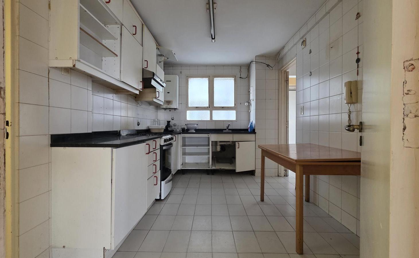 Foto de VENTA DEPARTAMENTO 5 AMBIENTES NUÑEZ CON COCHERA., imagen 5