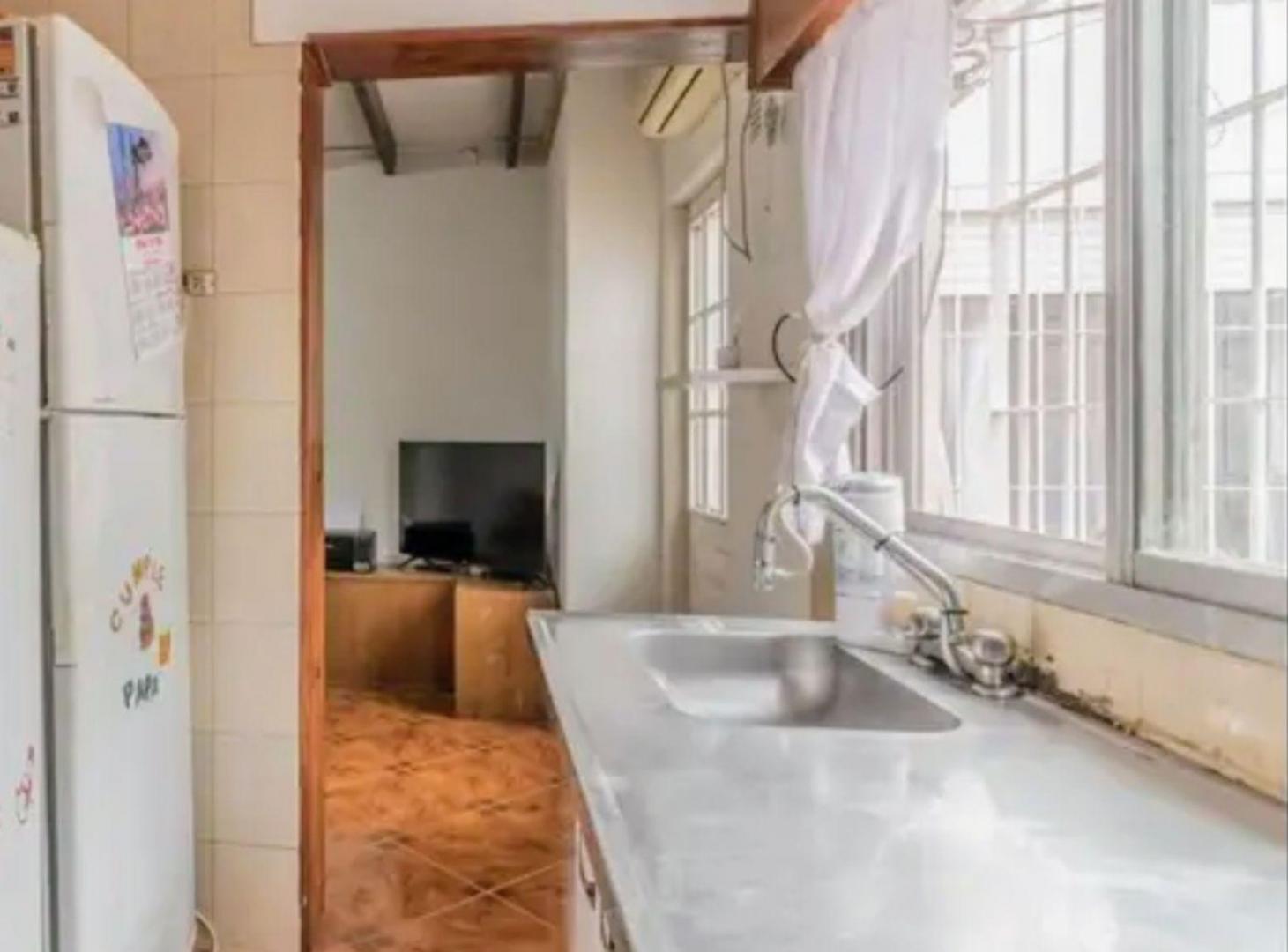 Casa ph en venta Bernal con patio y parrilla