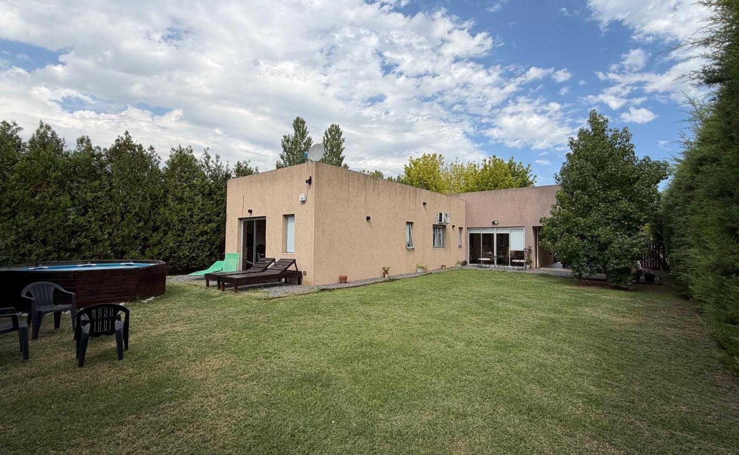 VENTA CASA 4 AMBIENTES ALTOS DE HUDSON 2