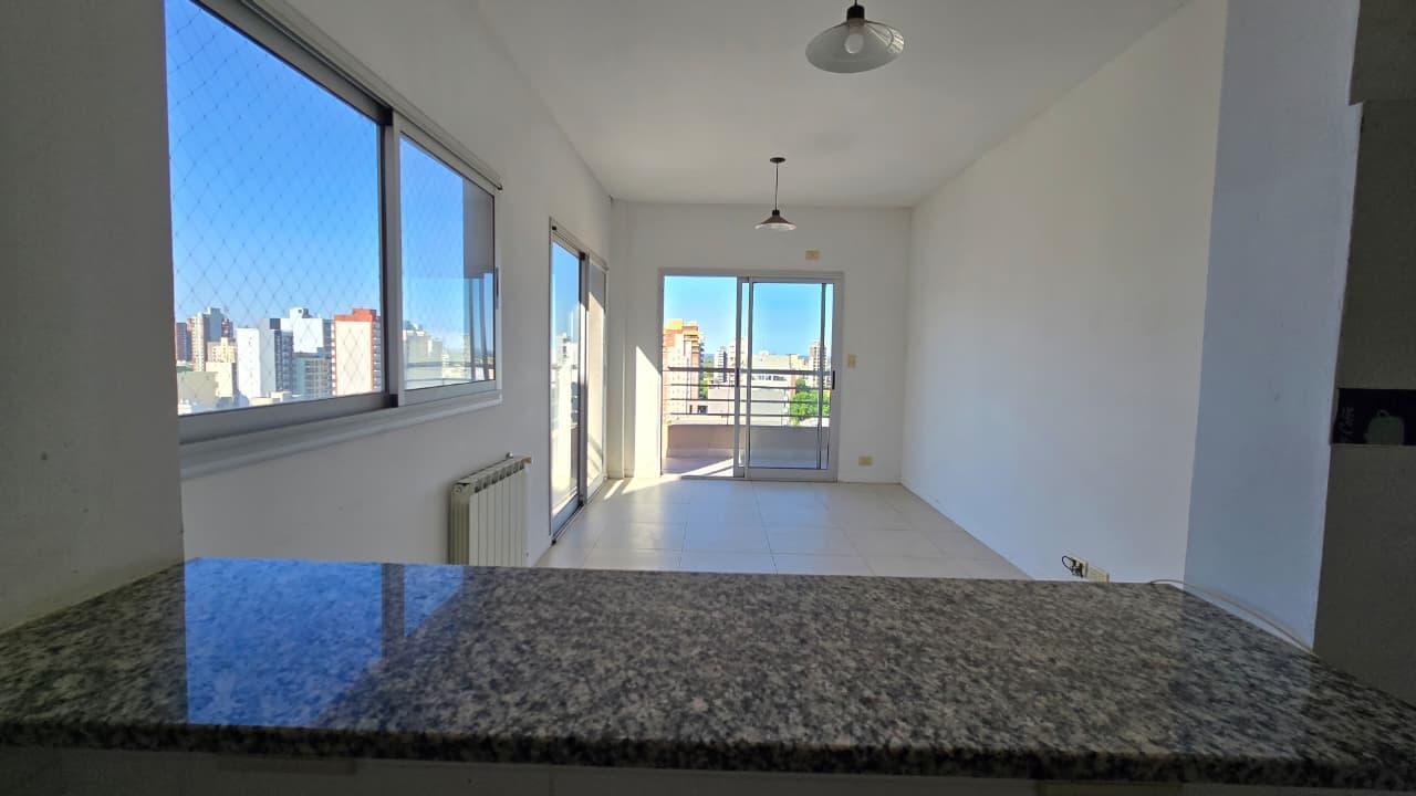 Foto de ALQUILER DEPARTAMENTO 3 AMBIENTES QUILMES CENTRO CON COCHERA, imagen 5