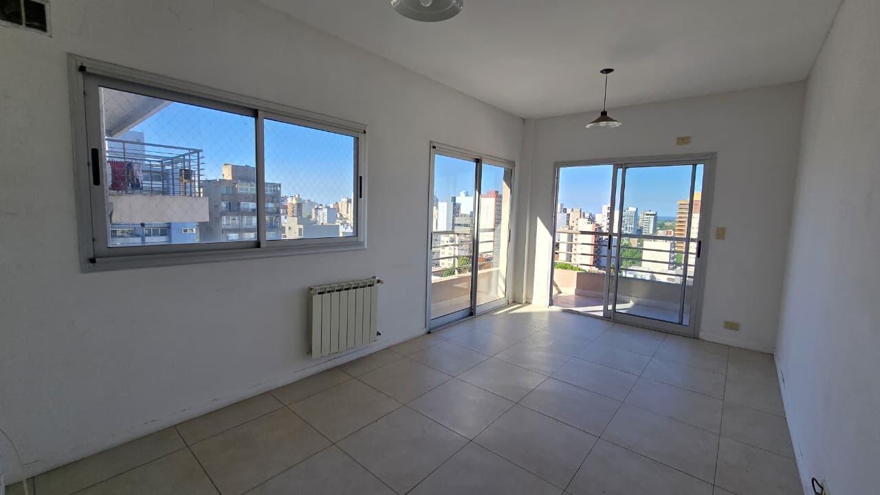 Foto de ALQUILER DEPARTAMENTO 3 AMBIENTES QUILMES CENTRO CON COCHERA, imagen 1