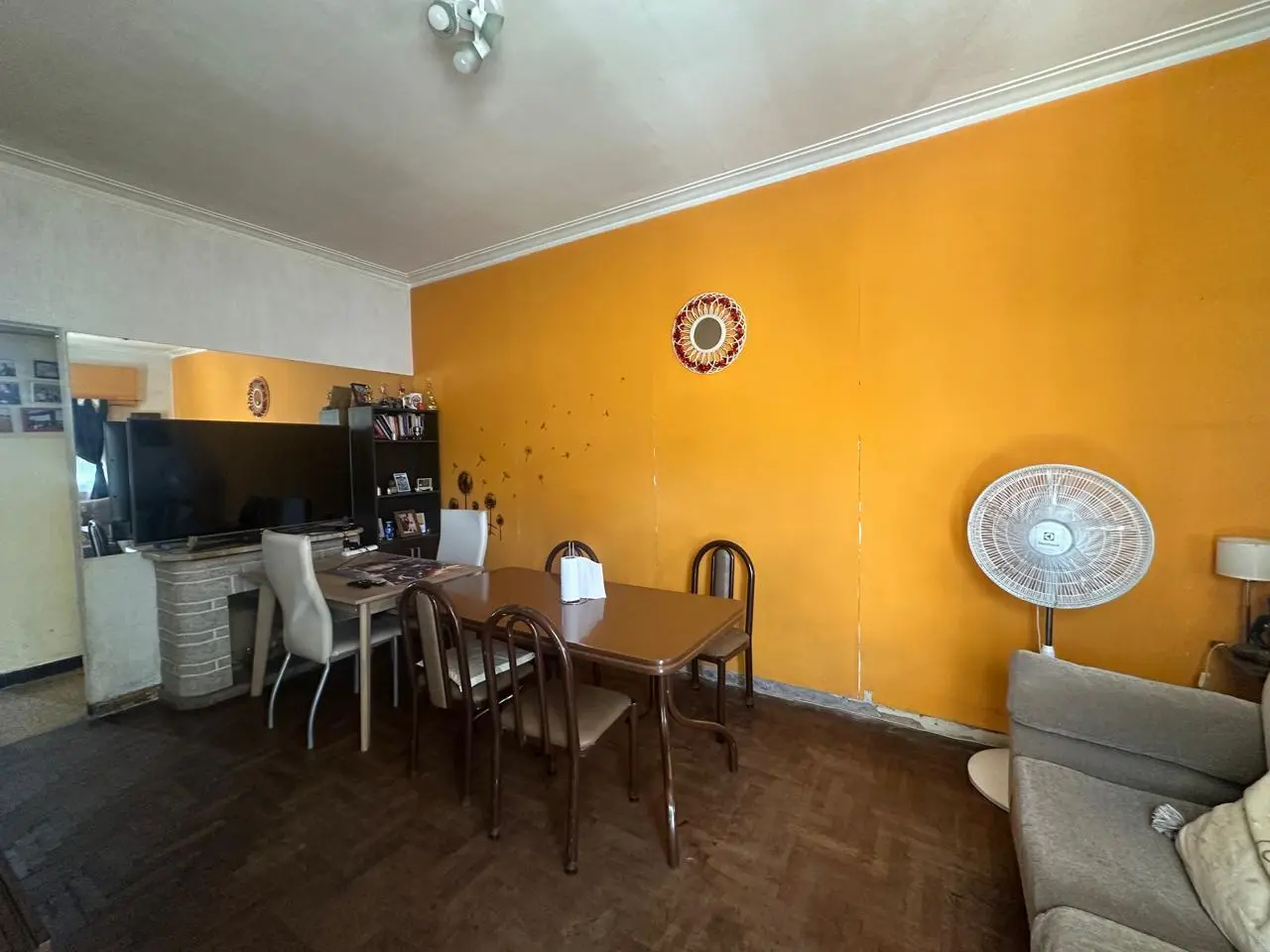 CASA EN VENTA 4 AMBIENTES CASTELAR NORTE APTA CREDITO 4