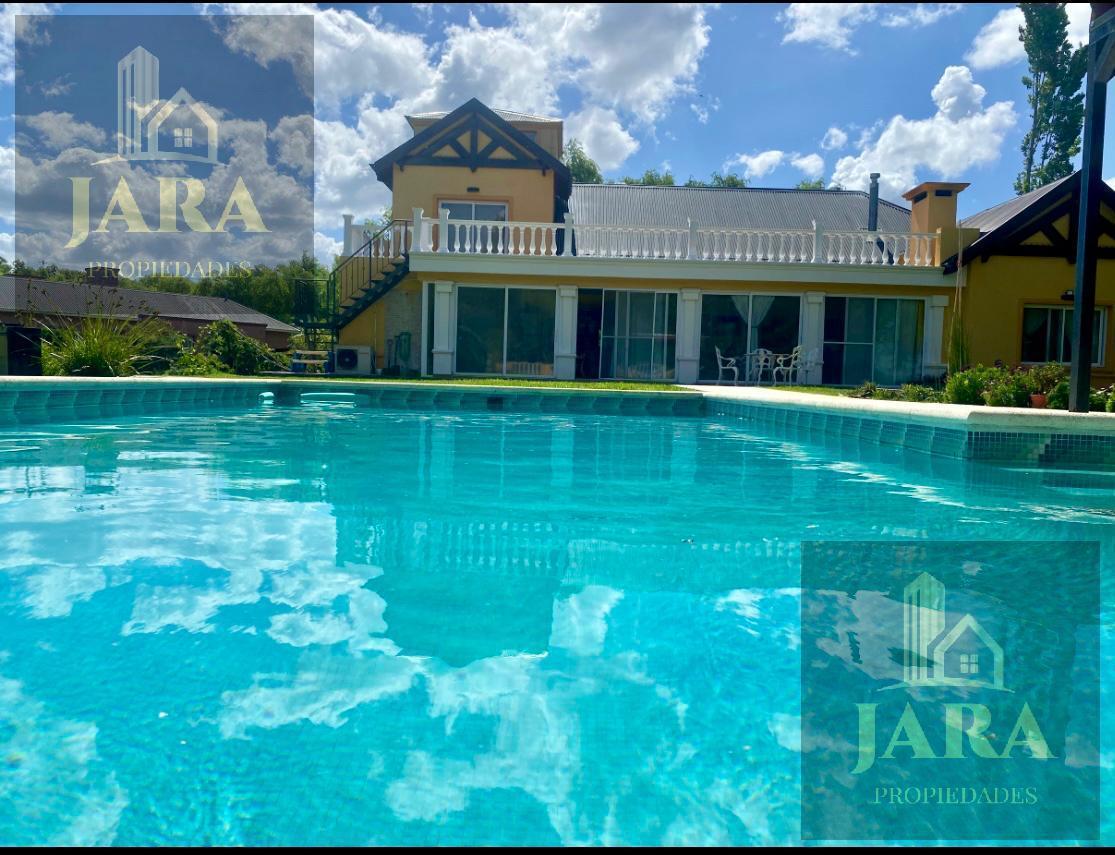 Foto de Venta casa 6 ambientes Haras del Sur Piscina y Amplio Quincho (Permuta), imagen 2