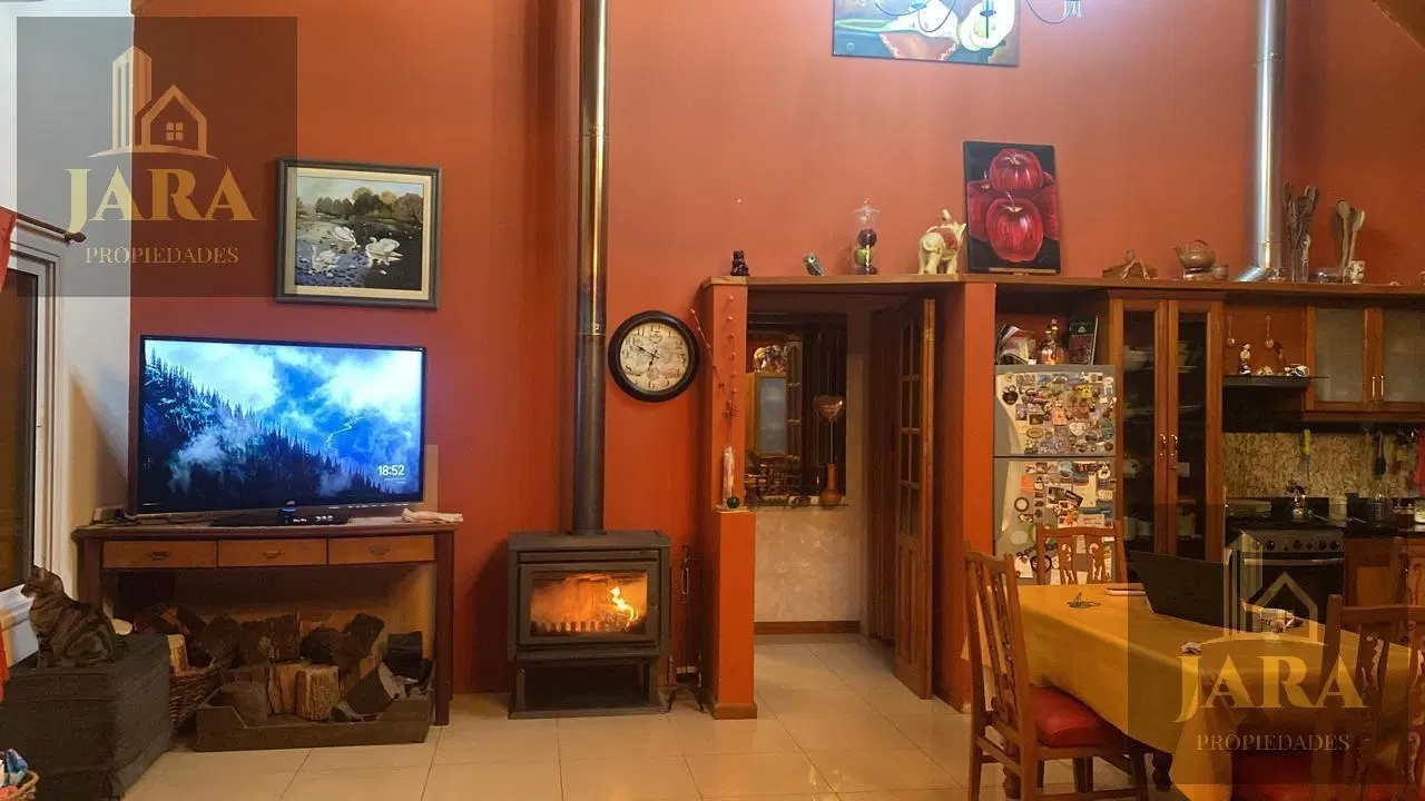 Venta casa 6 ambientes Haras del Sur Piscina y Amplio Quincho (Permuta) 4