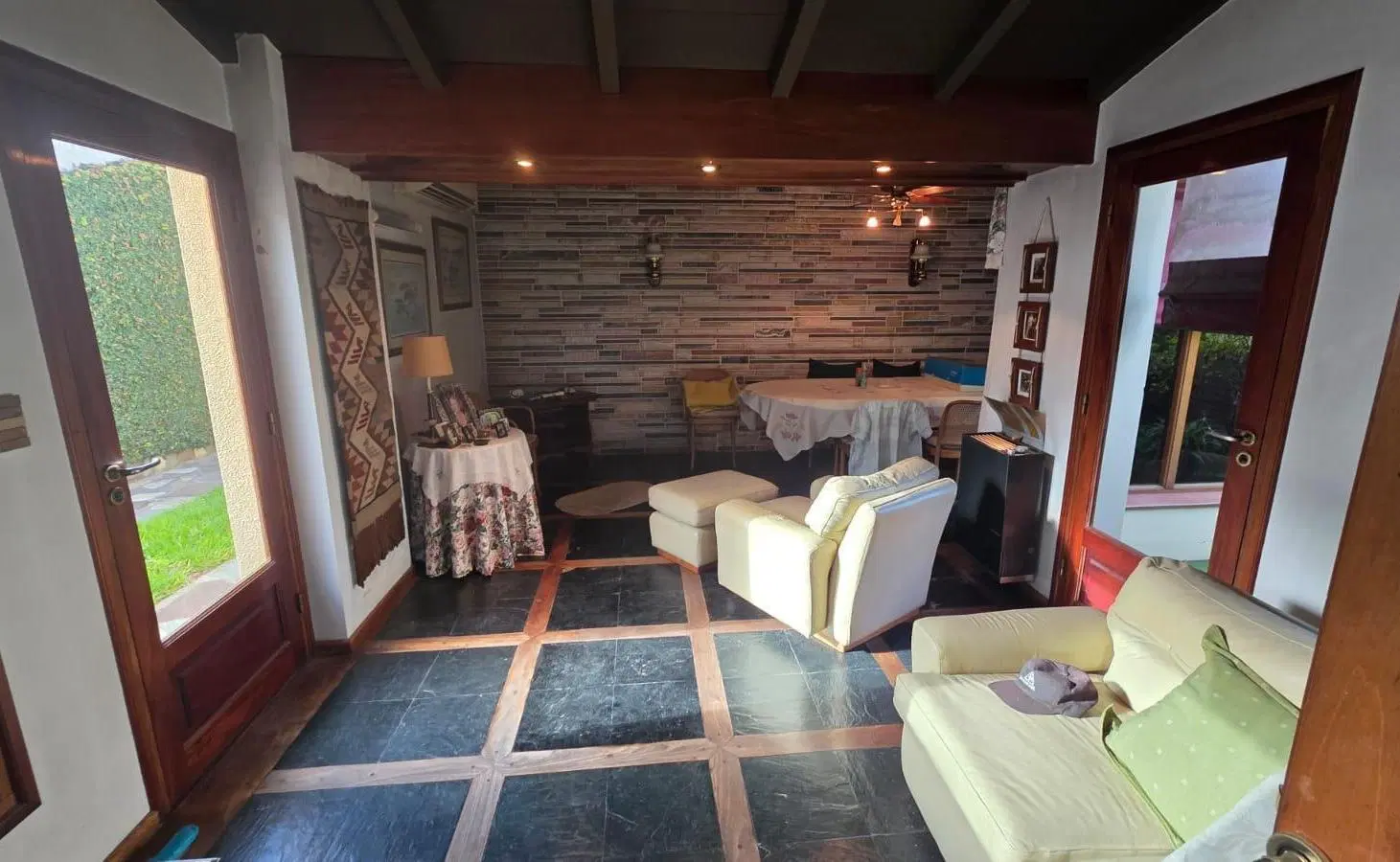 Venta Casa 4 ambientes Wilde Centro 4